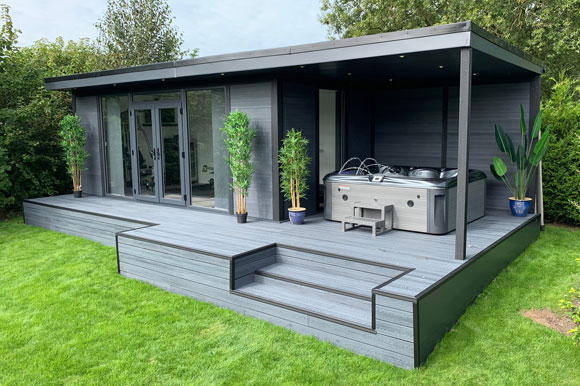 Hot Tub Garden Studio Swansea